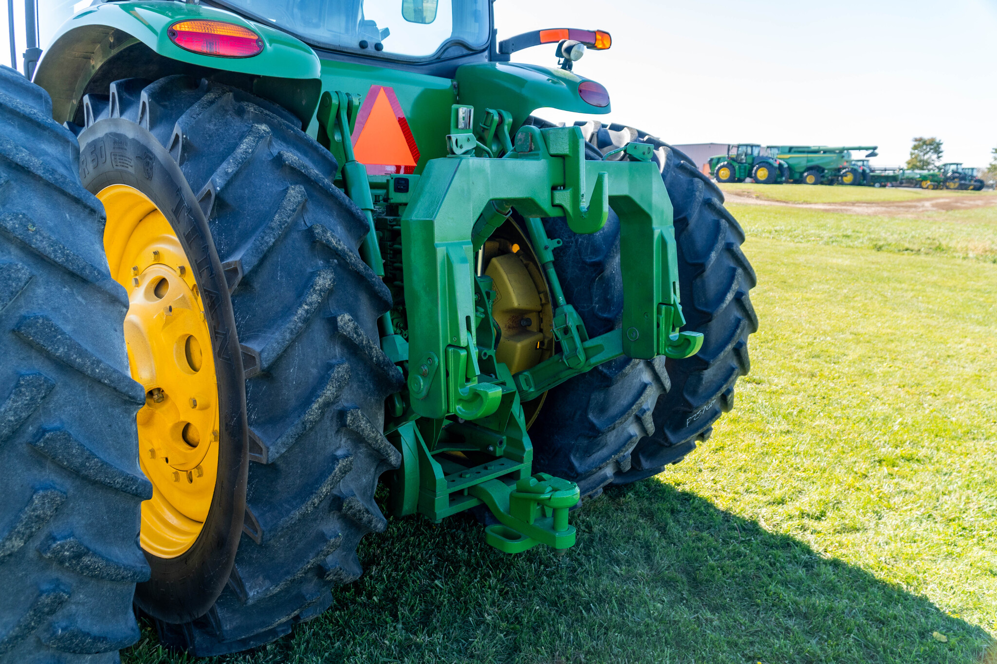 Used 2012 John Deere 8285R Row Crop Tractors at Koenig Equipment in Anna, OH - PhotoXL18