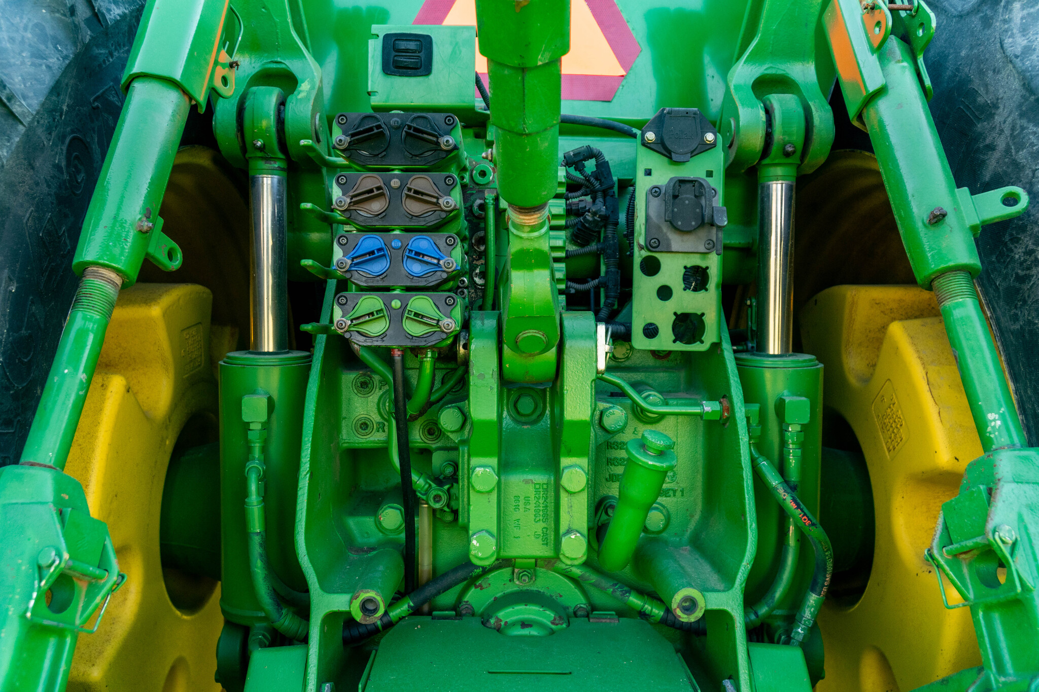 Used 2012 John Deere 8285R Row Crop Tractors at Koenig Equipment in Anna, OH - PhotoXL20