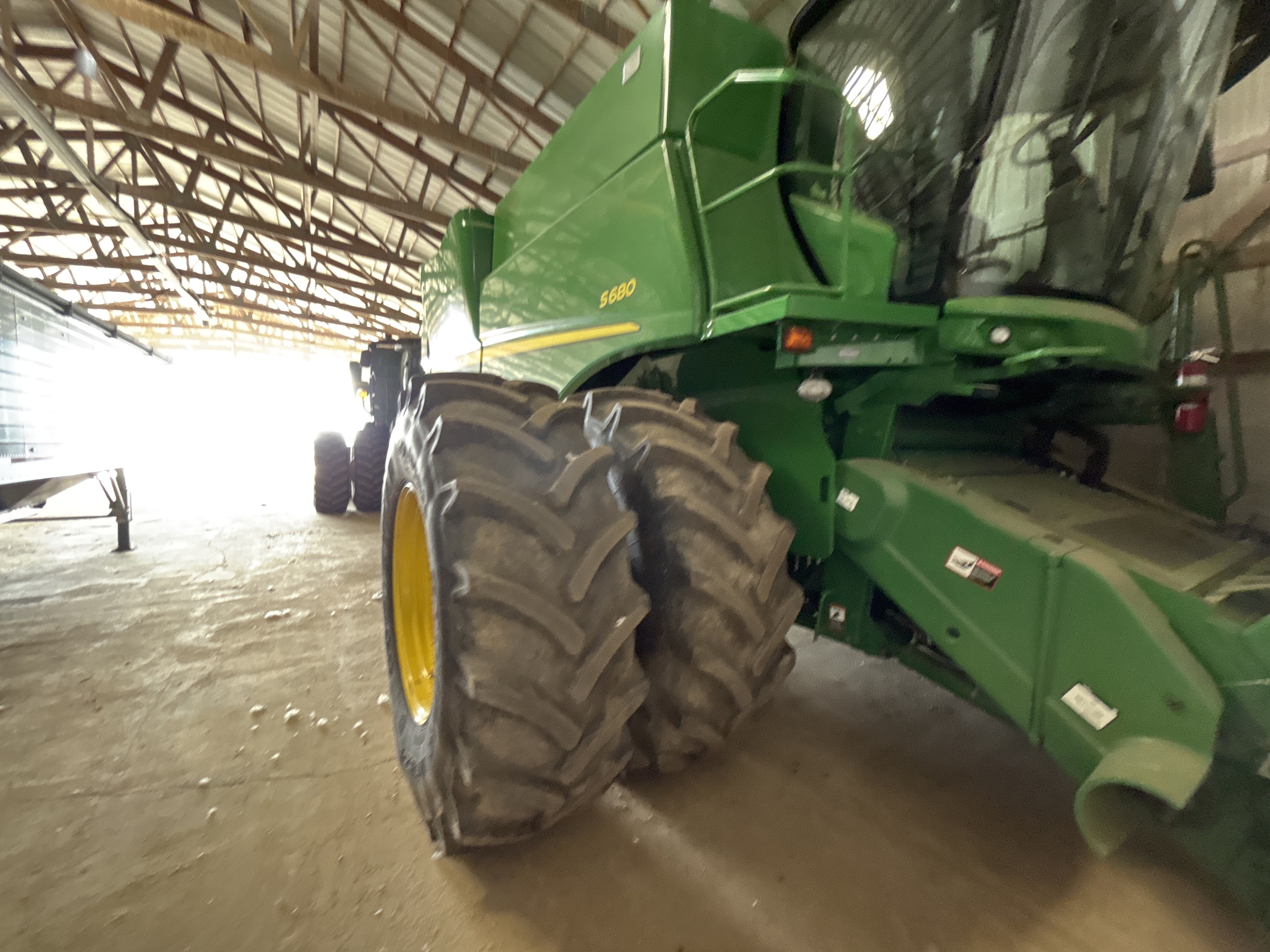 Used 2017 John Deere S680 Combines at Koenig Equipment in Oxford, OH - PhotoXL0