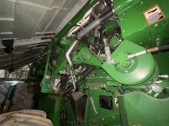 Used 2017 John Deere S680 Combines at Koenig Equipment in Oxford, OH - Photo21