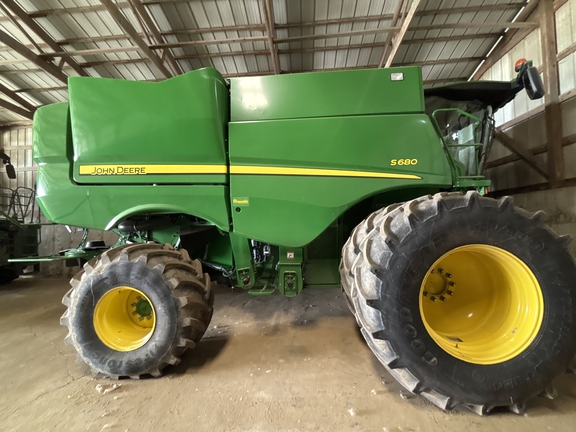 Used 2017 John Deere S680 Combines at Koenig Equipment in Oxford, OH - Photo2