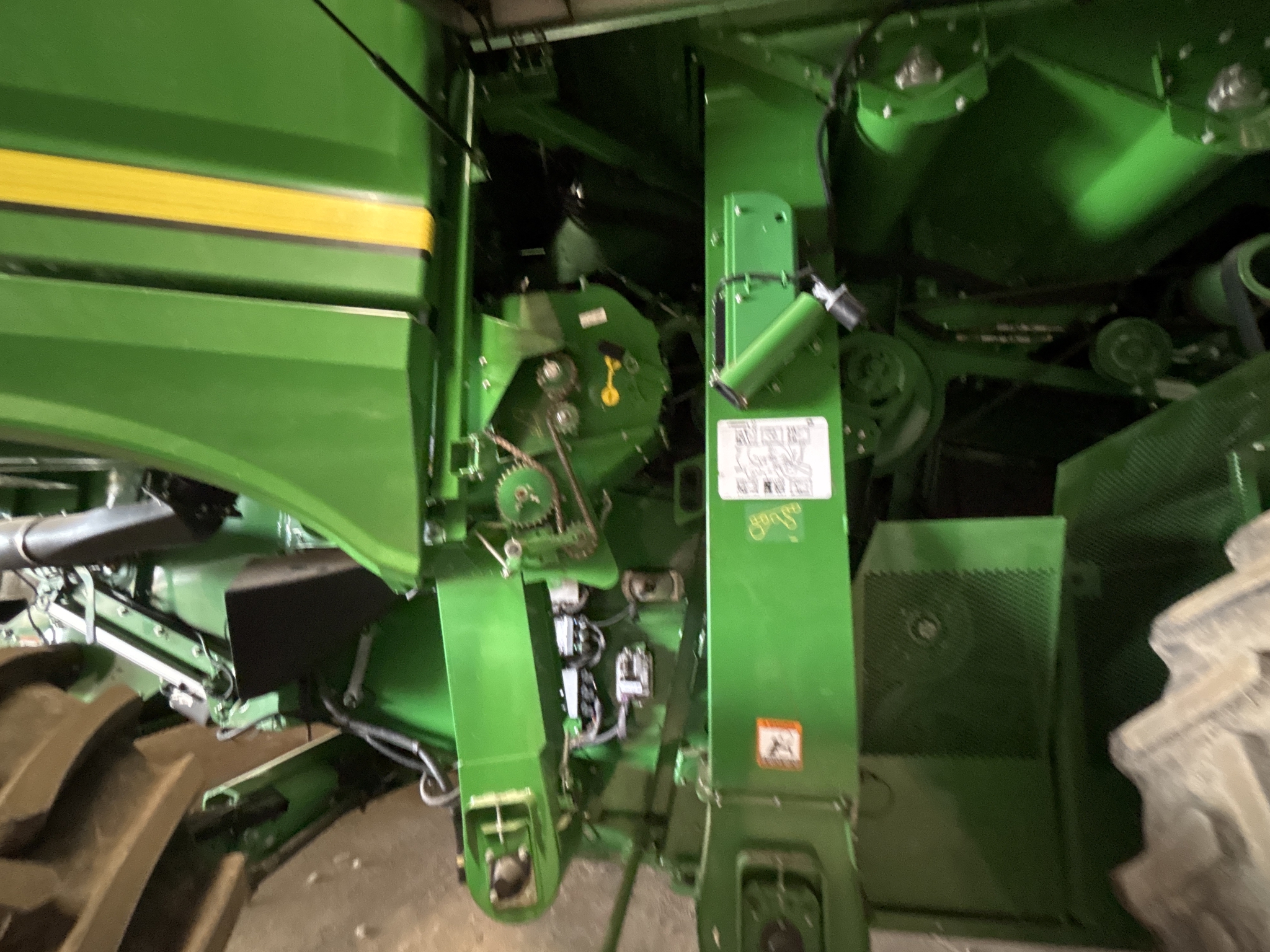 Used 2017 John Deere S680 Combines at Koenig Equipment in Oxford, OH - PhotoXL27
