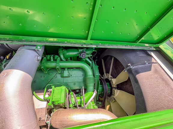 Used 2017 John Deere S680 Combines at Koenig Equipment in Anna, OH - Photo33