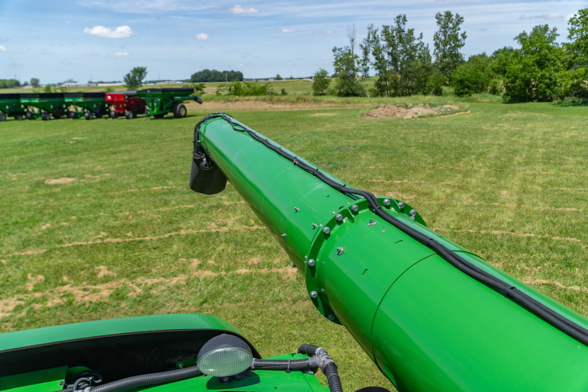 Used 2017 John Deere S680 Combines at Koenig Equipment in Anna, OH - PhotoXL32