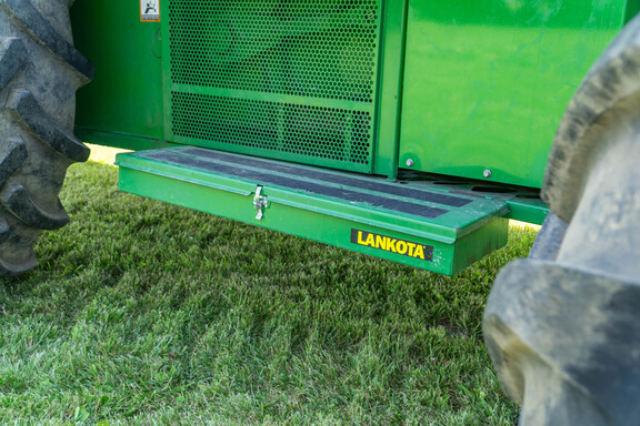 Used 2017 John Deere S680 Combines at Koenig Equipment in Anna, OH - Photo46