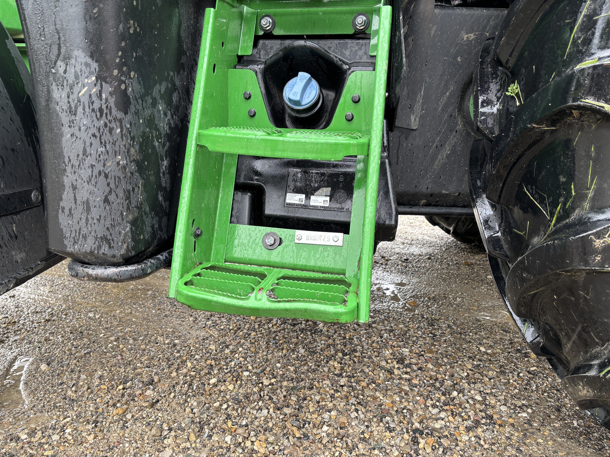 Used 2023 John Deere 6120M Utility Tractors at Koenig Equipment in Anna, OH - PhotoXL9