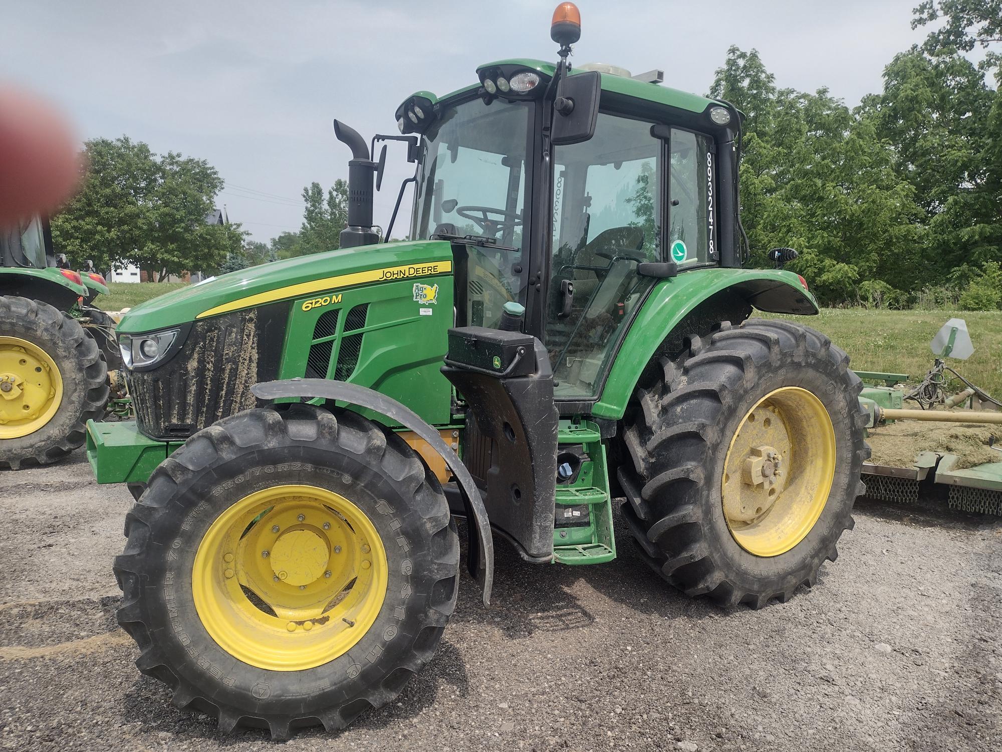 2023 John Deere 6120M Image 1