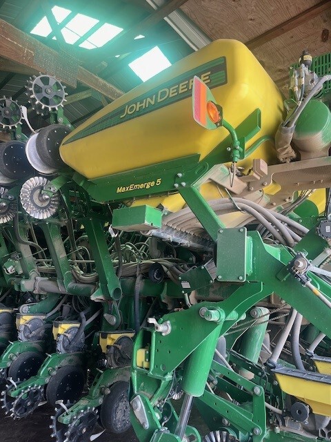 2015 John Deere 1795 Image 1