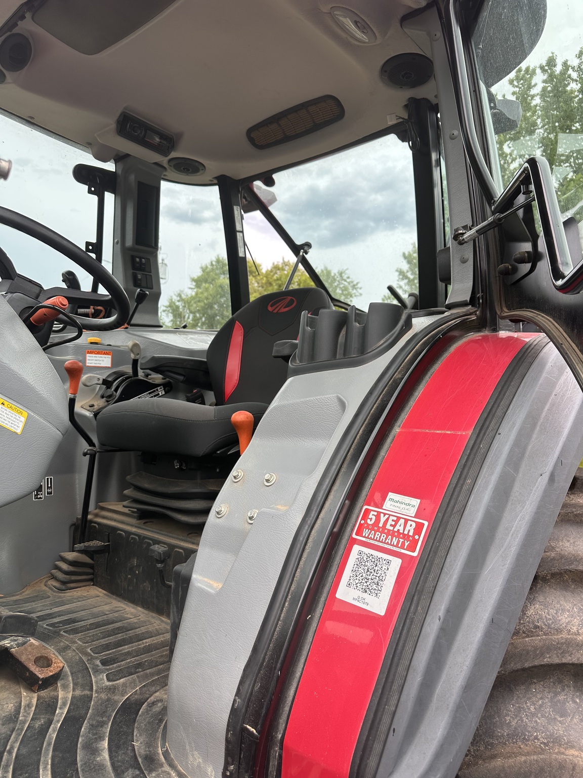 2023 Mahindra 6065 Image 7