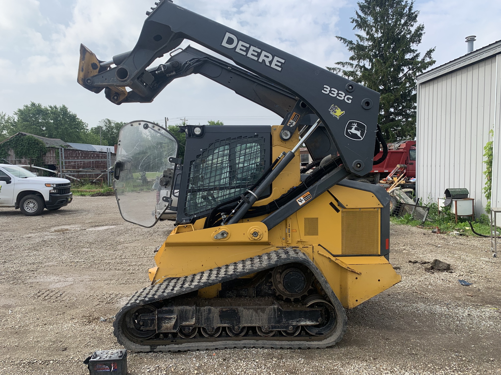 2018 John Deere 333G Image 11