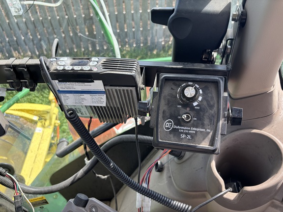 Used 2018 John Deere 8500 Self Propelled Forage Harvesters at Horizon Ag & Turf in Lloydminster, AB - Photo31