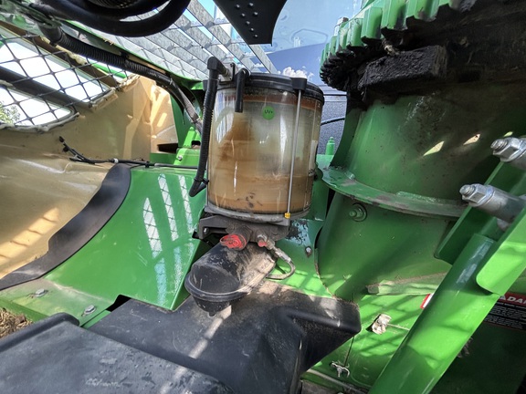 Used 2018 John Deere 8500 Self Propelled Forage Harvesters at Horizon Ag & Turf in Lloydminster, AB - Photo11