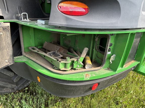 Used 2018 John Deere 8500 Self Propelled Forage Harvesters at Horizon Ag & Turf in Lloydminster, AB - Photo40