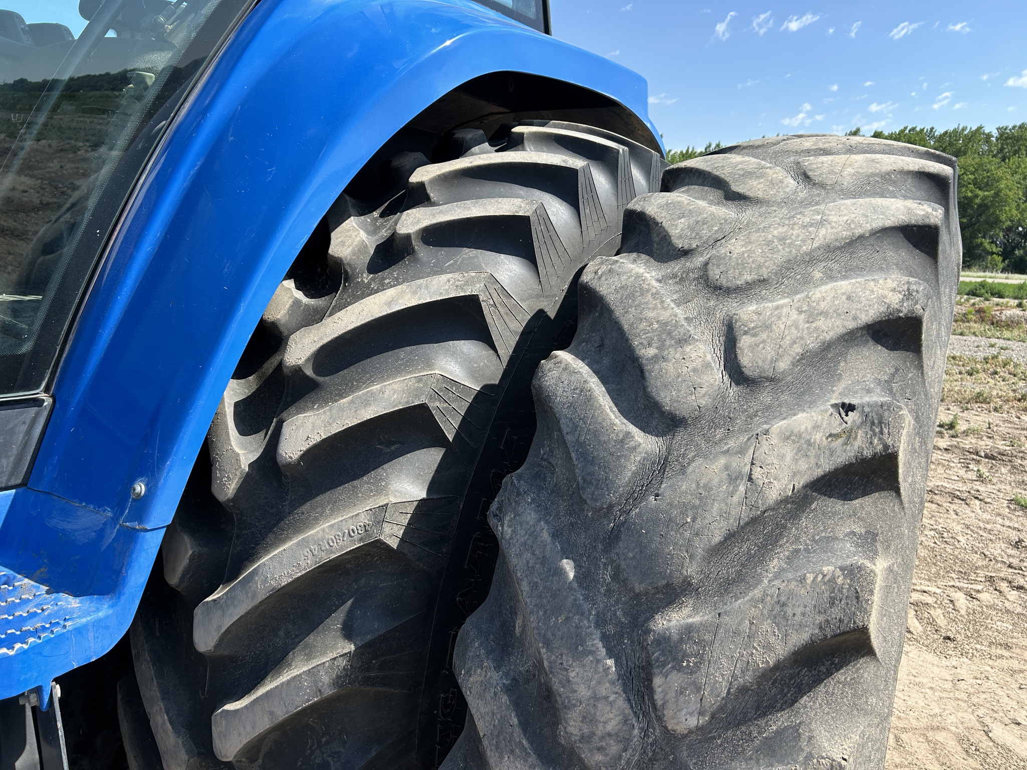2000 New Holland 8970A Image 20