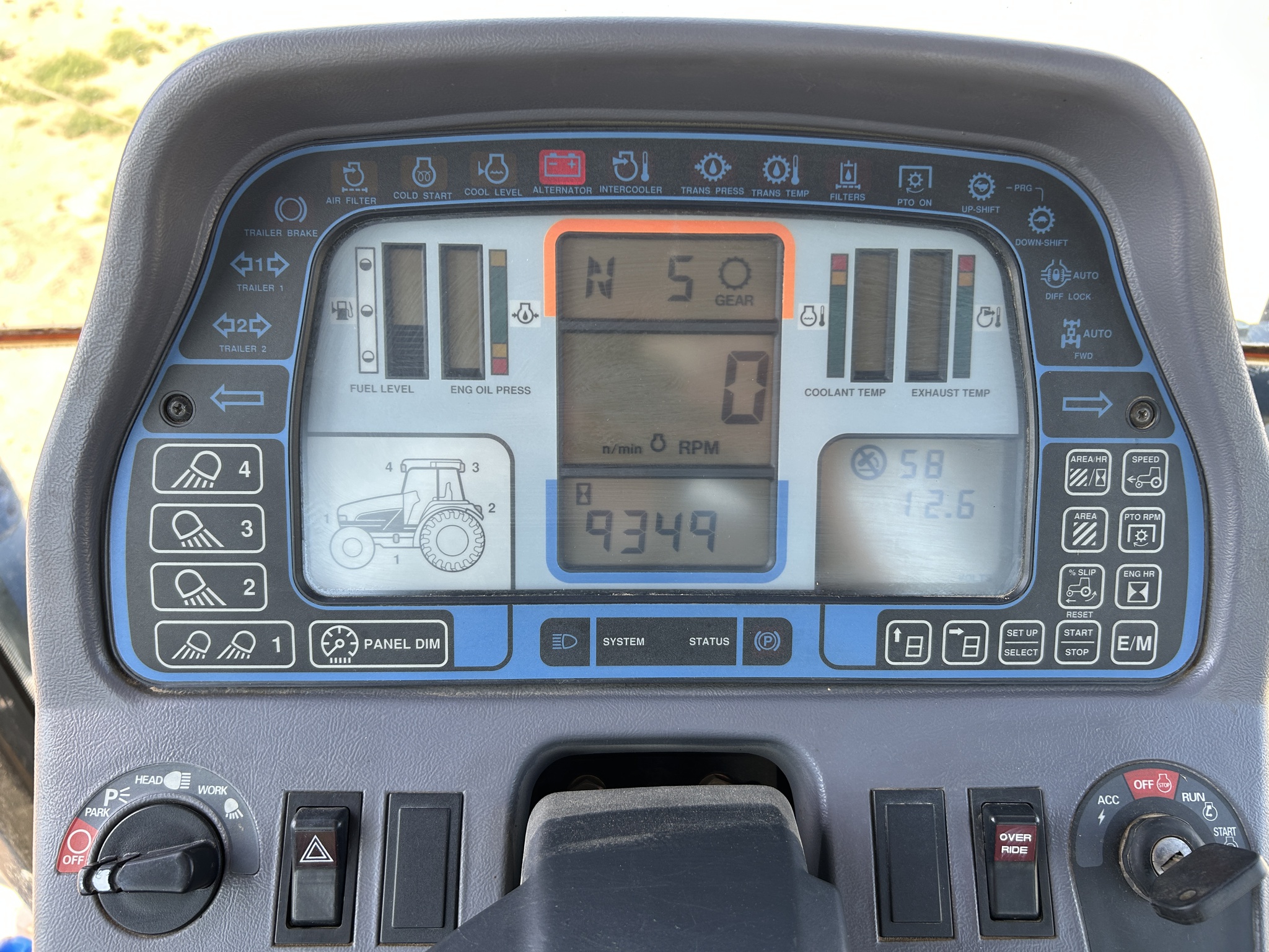 2000 New Holland 8970A Image 15