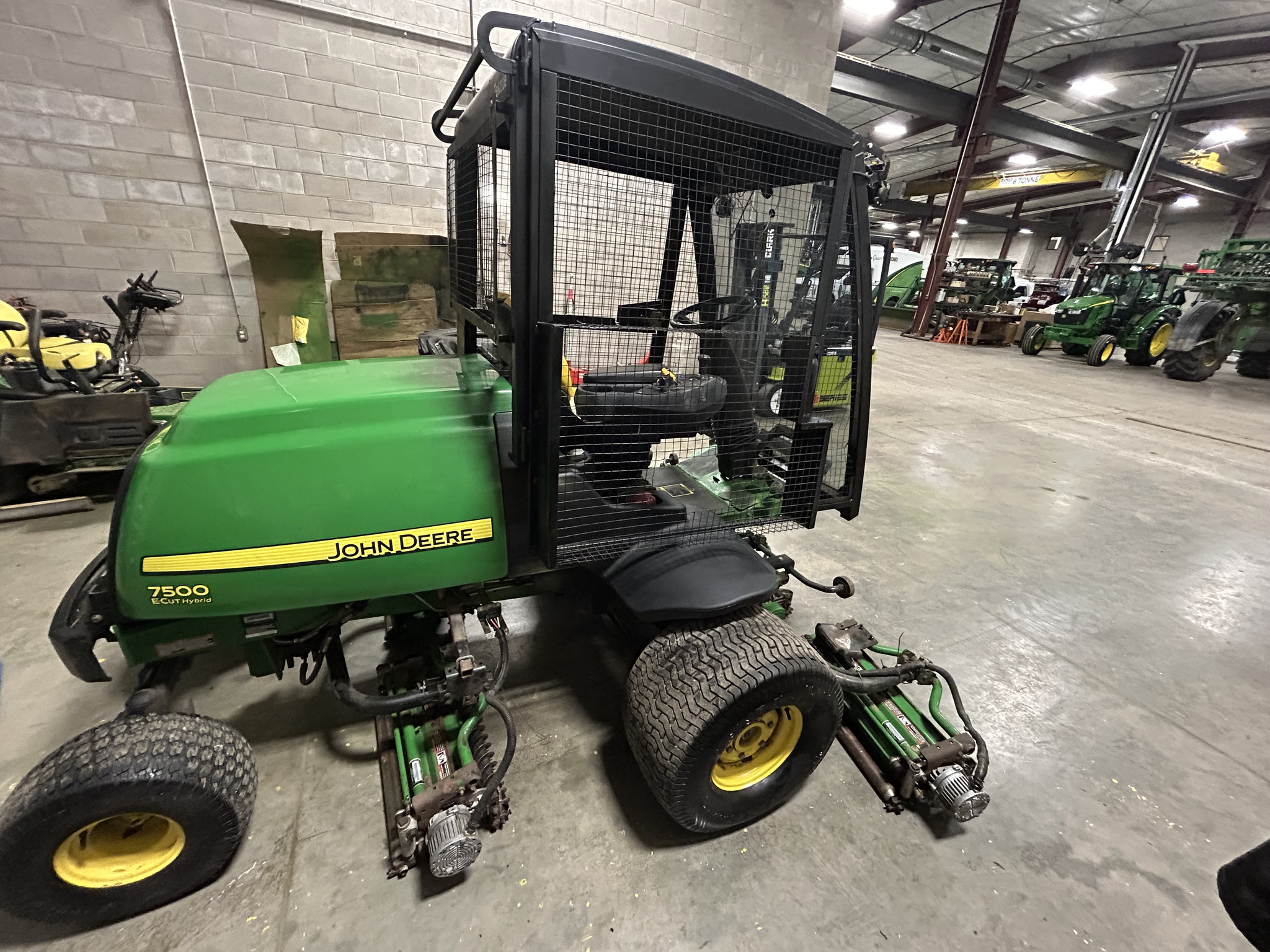 2012 John Deere 7500 Image 24