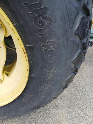 Photo of 2013 John Deere 5083E