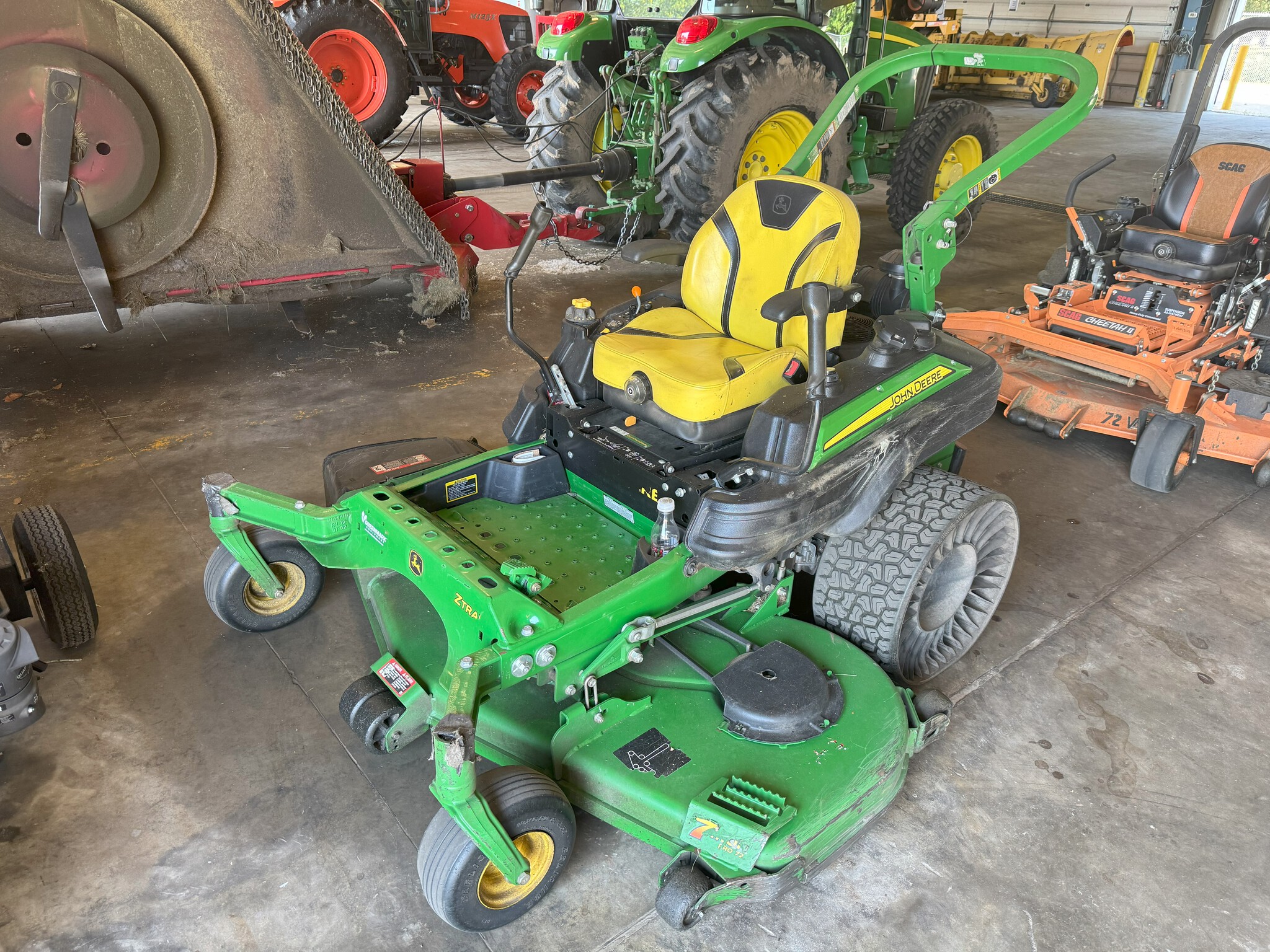 2019 John Deere Z970R Image 1