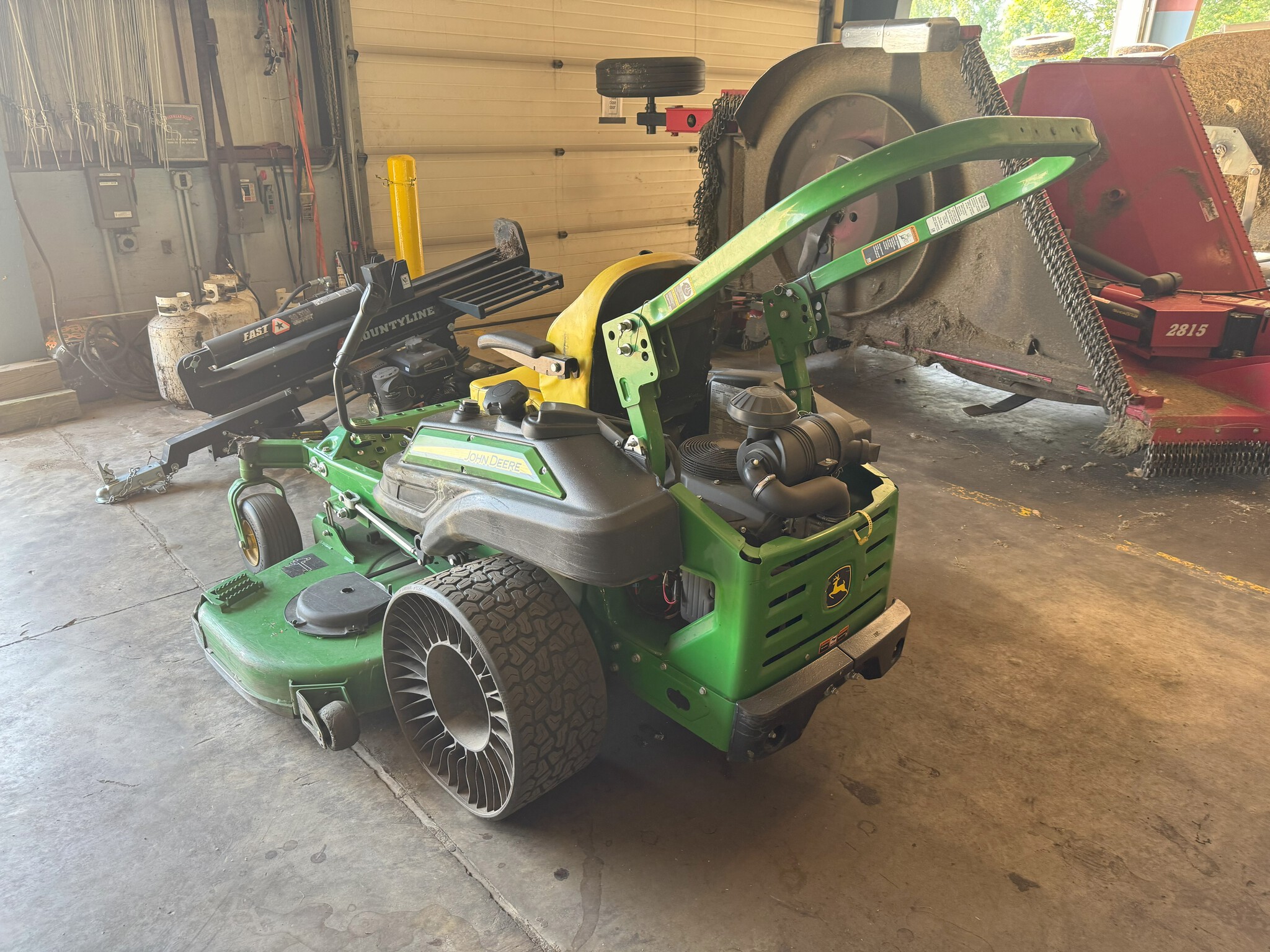 2019 John Deere Z970R Image 7