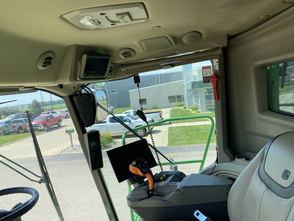 2024 John Deere X9 1000 - Photo22