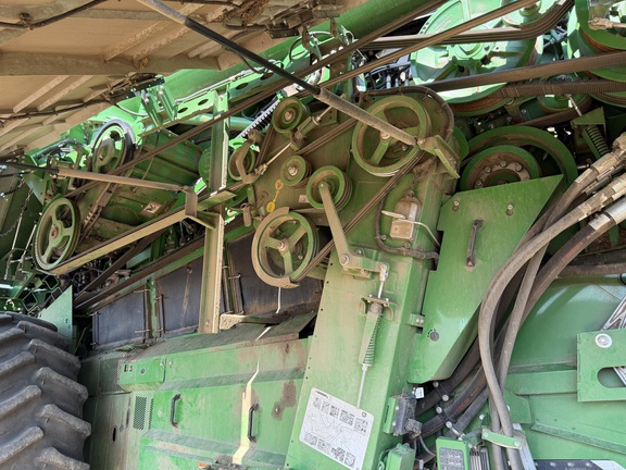 2024 John Deere X9 1000 - Photo18
