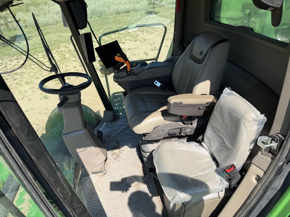 2024 John Deere X9 1000 - Photo41