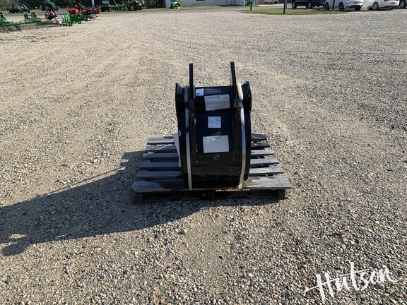 Photo of 2024 John Deere BYT10989