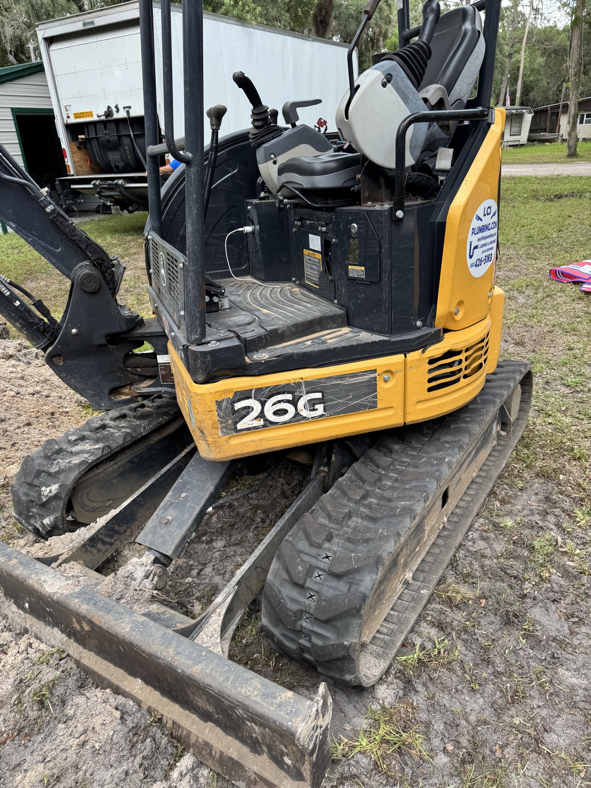 2020 John Deere 26G Image 1