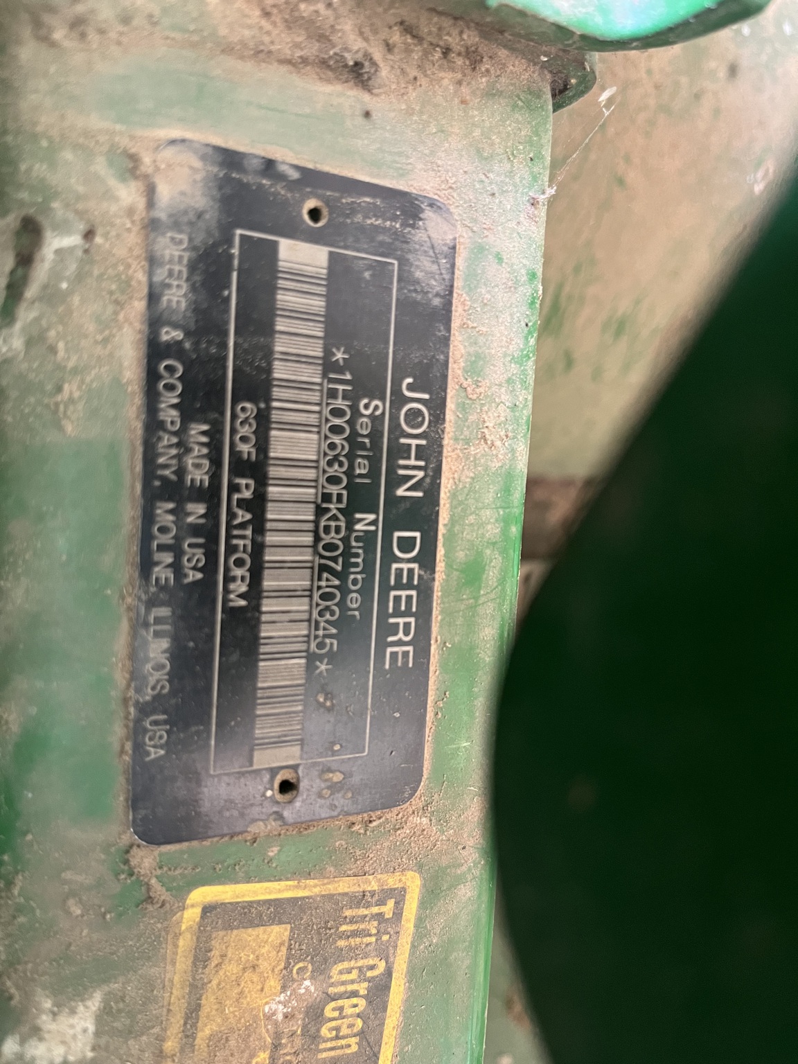 2011 John Deere 630F Image 4