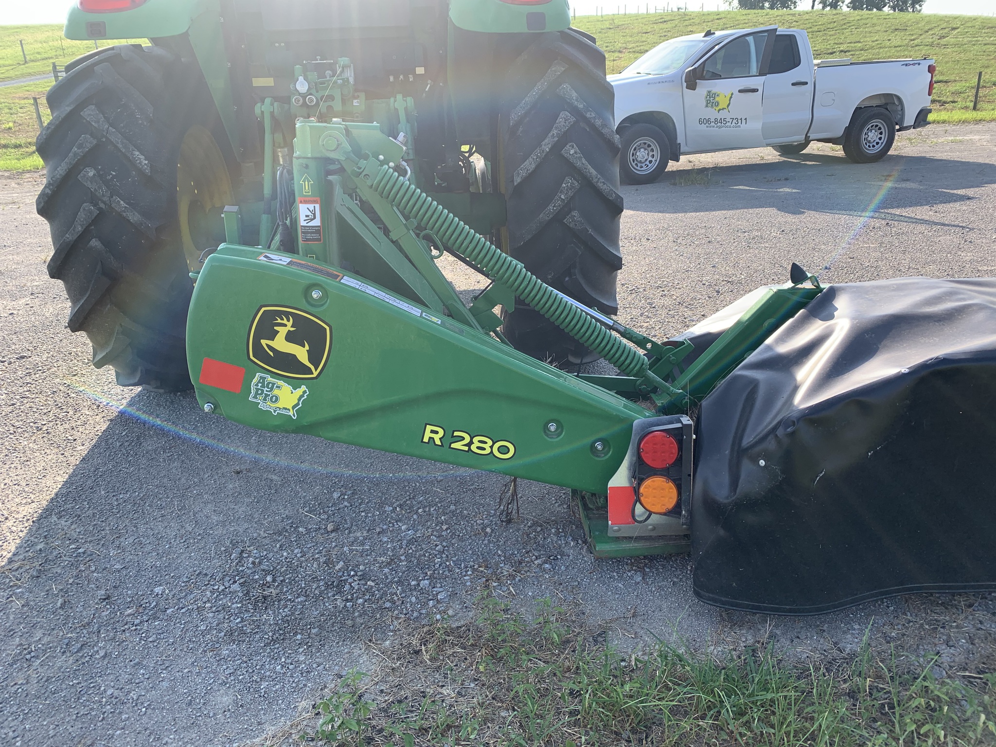 2024 John Deere R280 Image 3