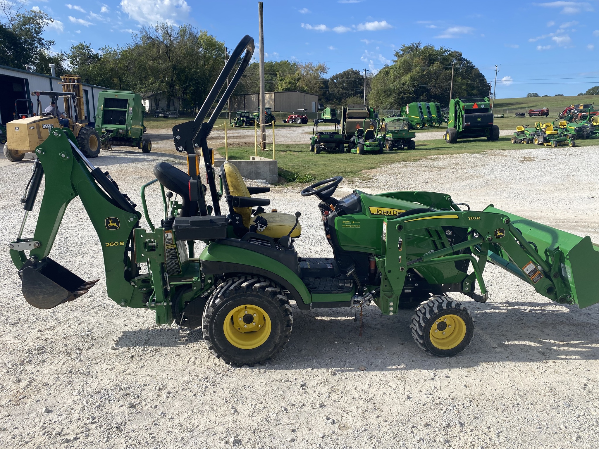  2022 John Deere 1025R at Heritage Tractor in Harrison, AR