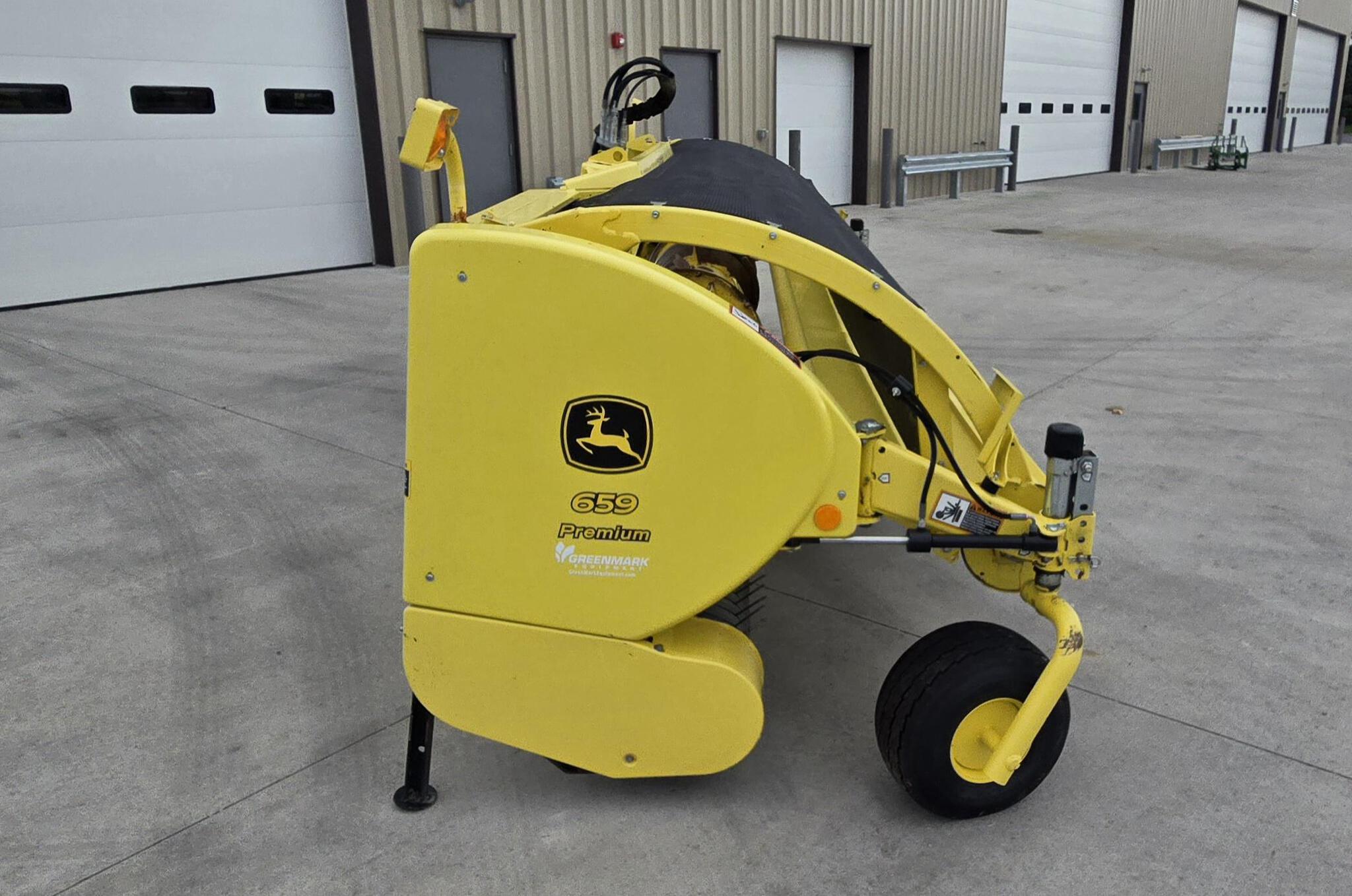 2022 John Deere 659 Image 2