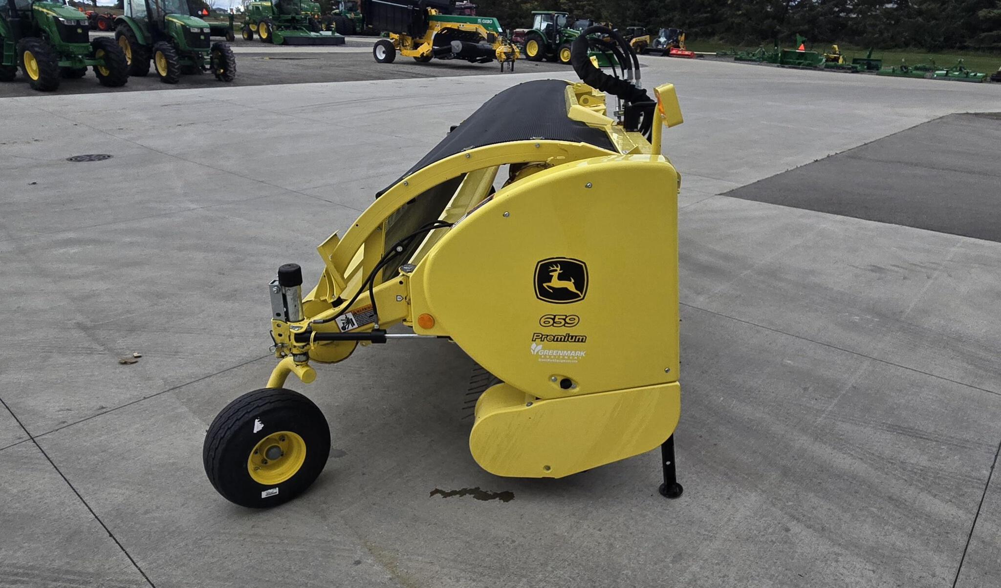 2022 John Deere 659 Image 6