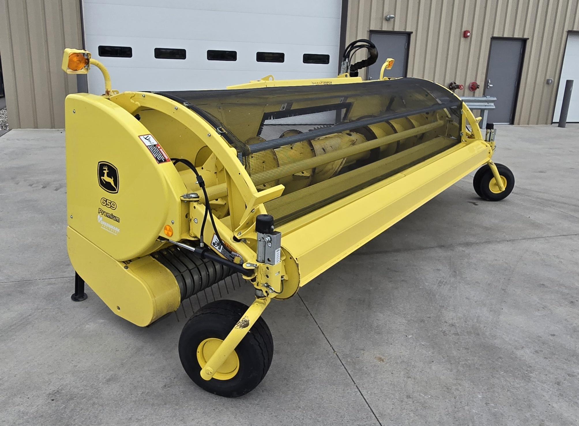 2022 John Deere 659 Image 1