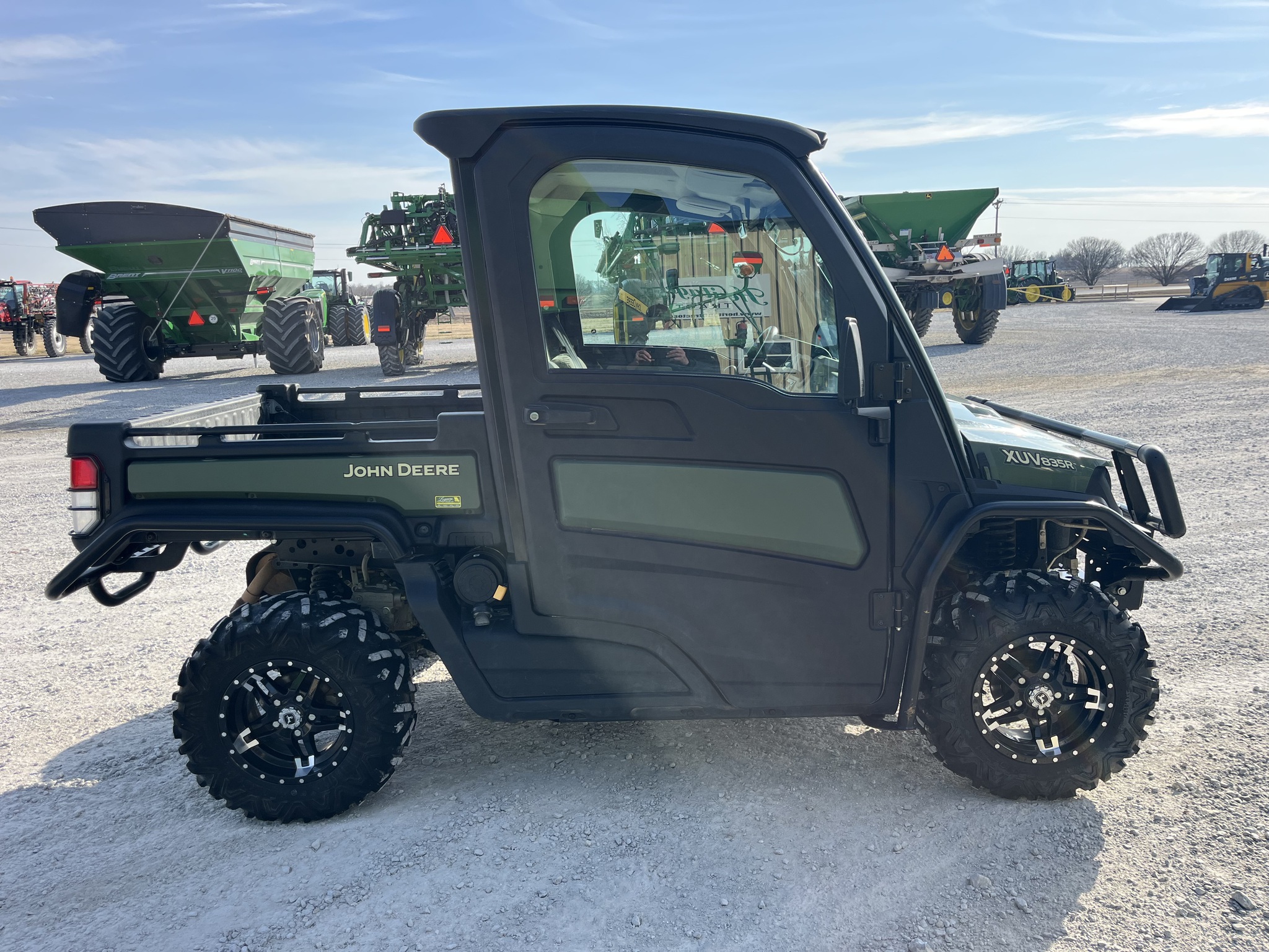  2018 John Deere XUV 835R at Heritage Tractor in Nevada, MO