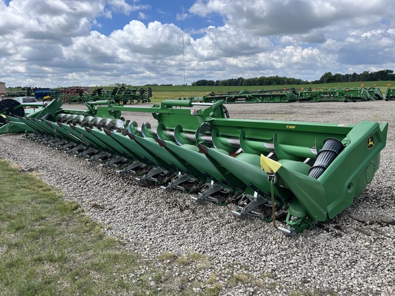  John Deere C16F