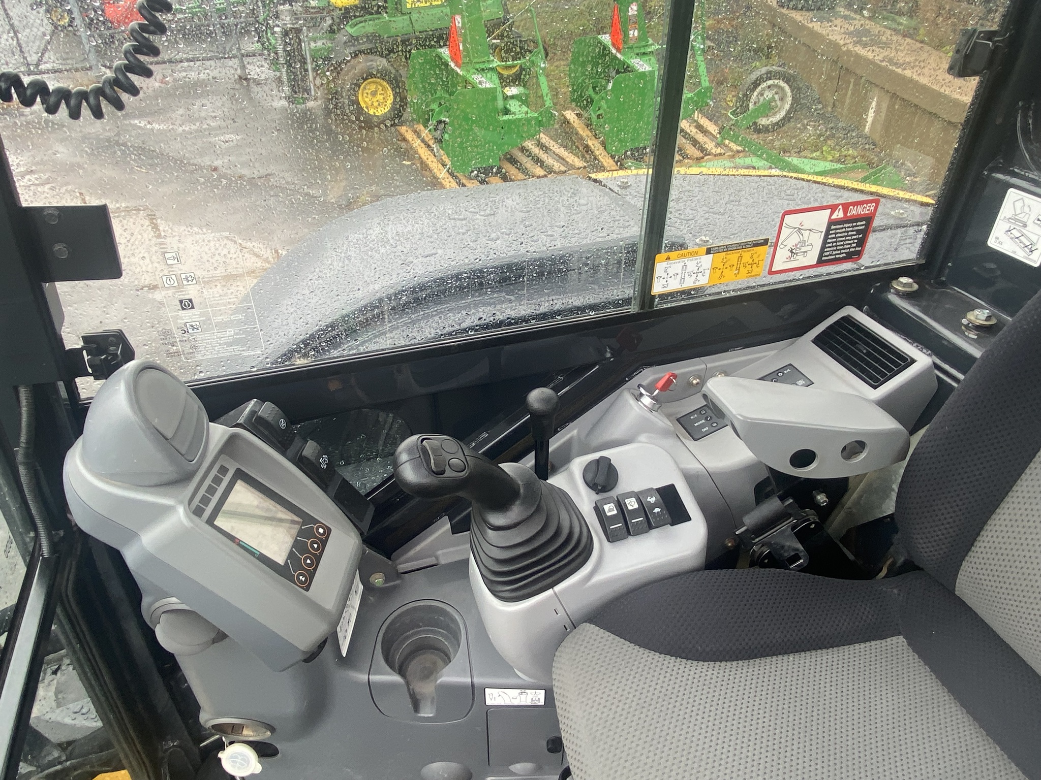 2023 John Deere 60 P Image 15