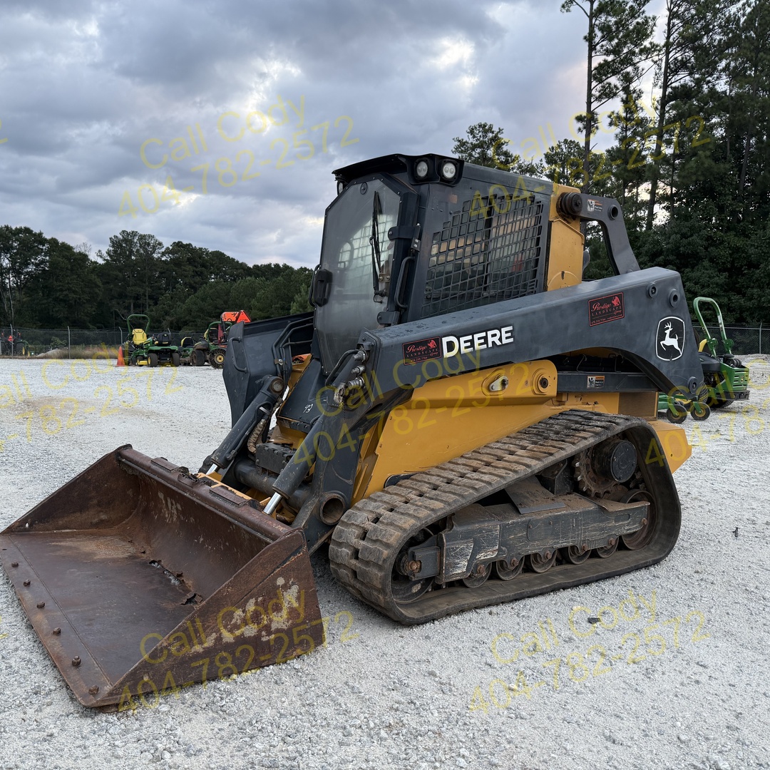 2021 John Deere 331G Image 1