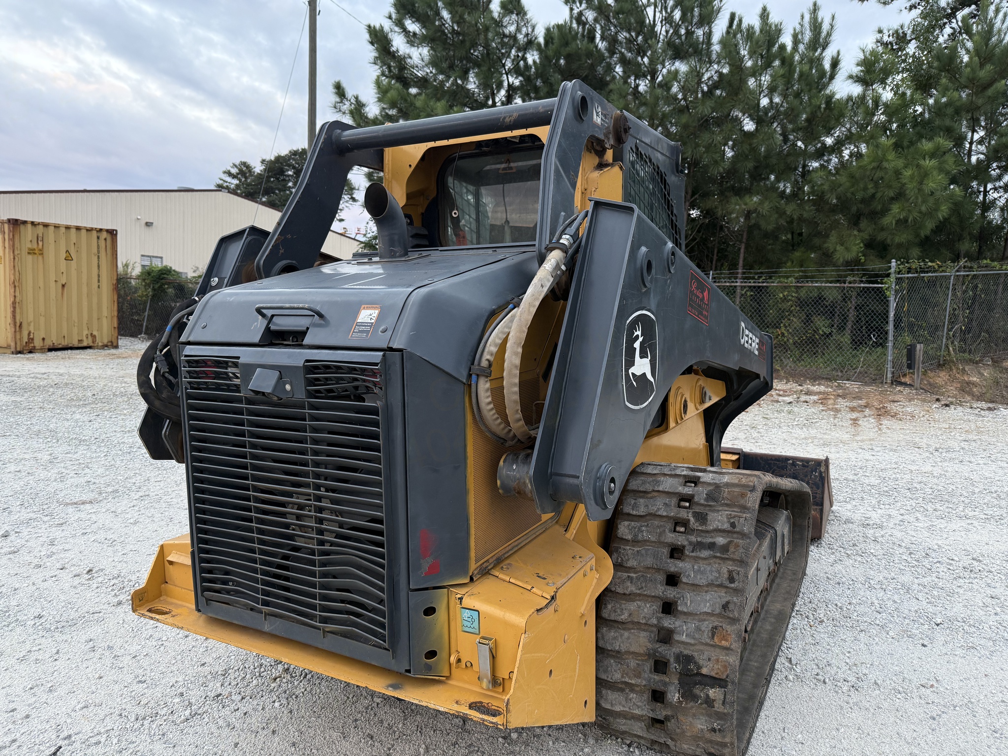 2021 John Deere 331G Image 3