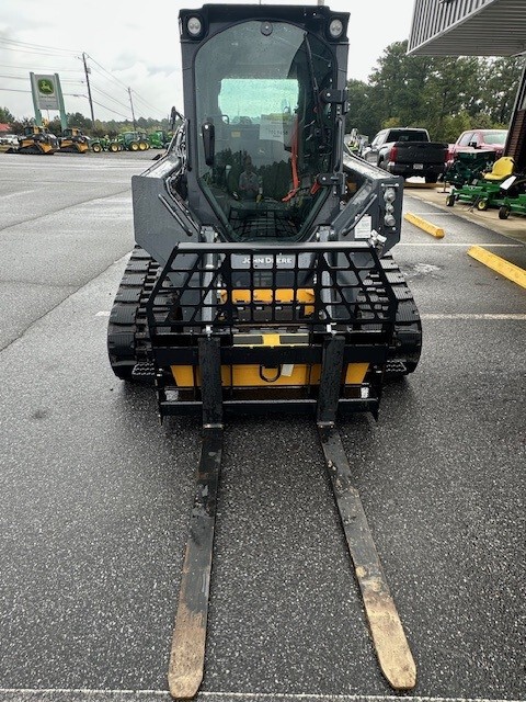 2025 John Deere 325G Image 2