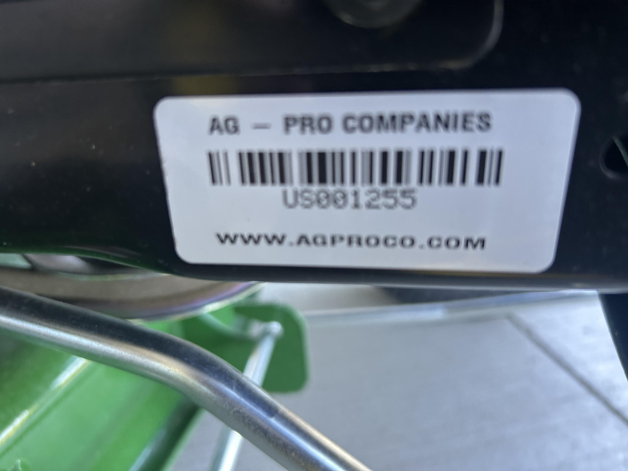 2025 John Deere X350 Image 10