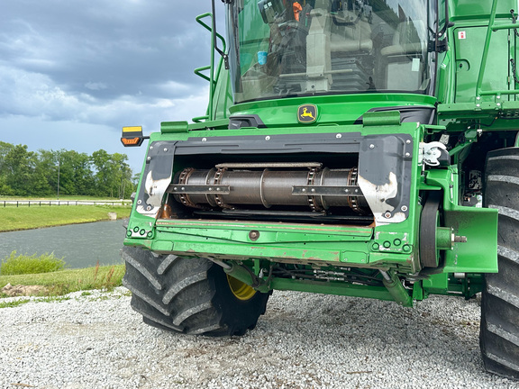 2025 John-Deere S7 800
