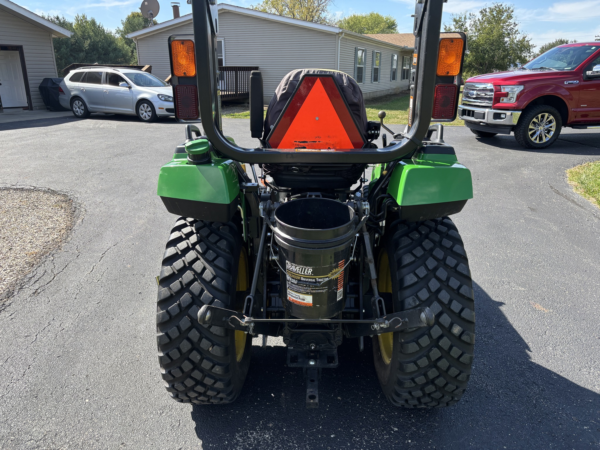 Used 2017 John Deere 2038R Compact Utility Tractors at Koenig Equipment in Germantown, OH - PhotoXL6