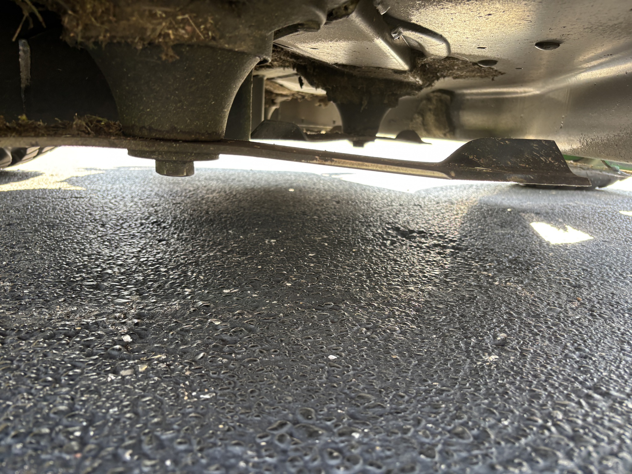 Used 2017 John Deere 2038R Compact Utility Tractors at Koenig Equipment in Germantown, OH - PhotoXL12