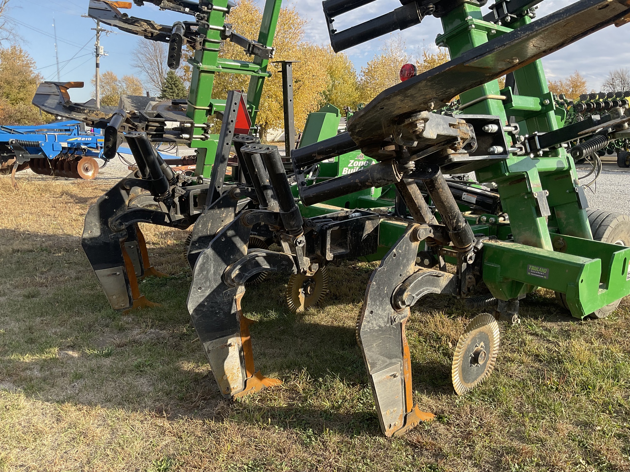 2023 Unverferth 132 Image 4