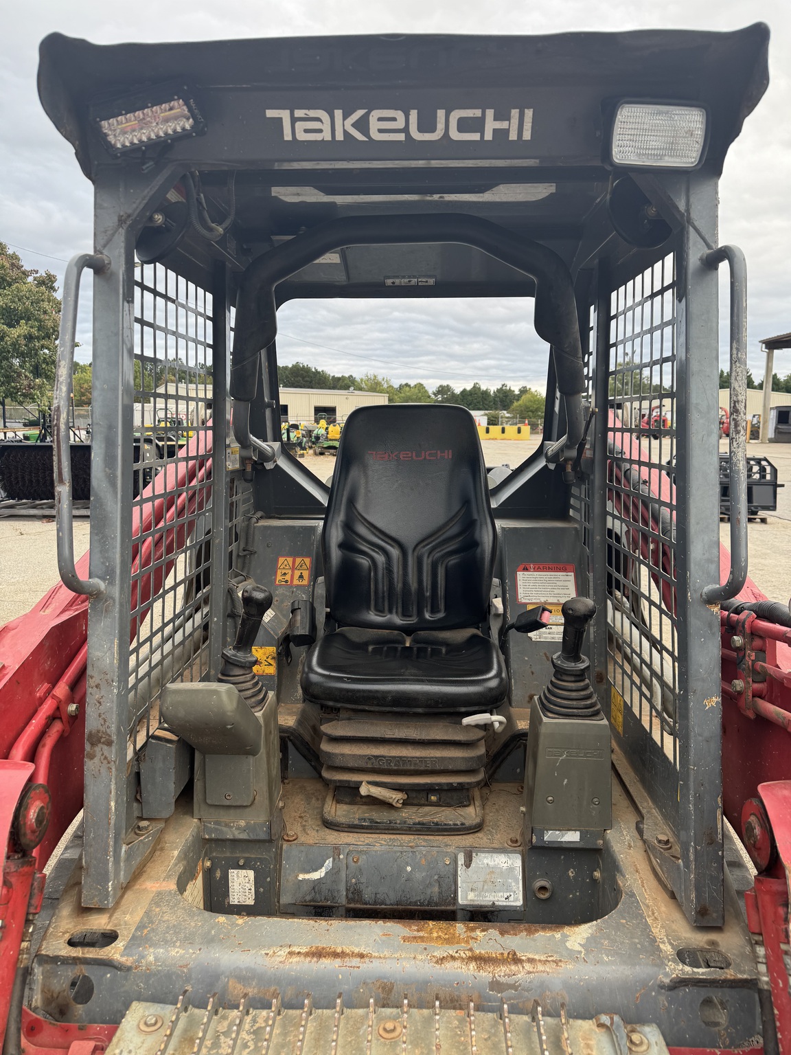 Takeuchi TL8 Image 3