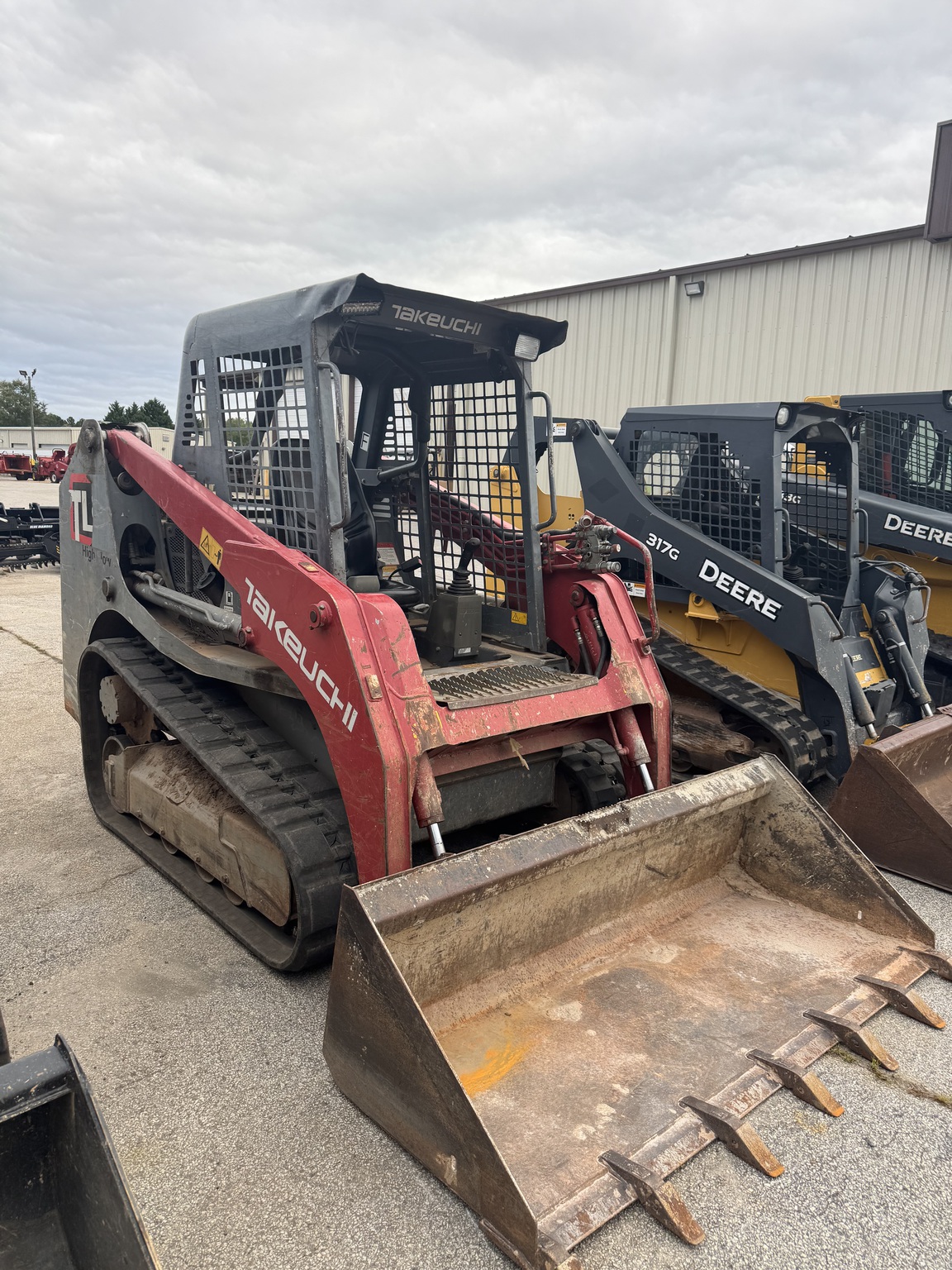 Takeuchi TL8 Image 4