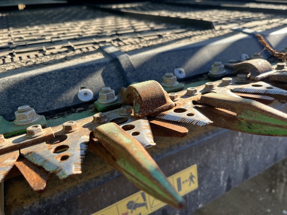 Used 2025 John Deere HDR 50 Combine Platforms at Horizon Ag & Turf in High Prairie, AB - Photo10