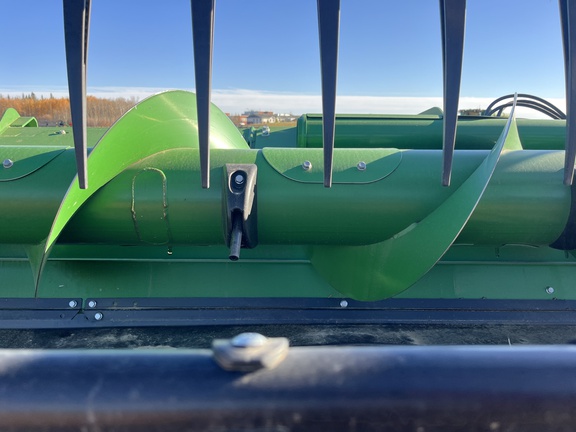 Used 2025 John Deere HDR 50 Combine Platforms at Horizon Ag & Turf in High Prairie, AB - Photo13