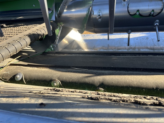 Used 2025 John Deere HDR 50 Combine Platforms at Horizon Ag & Turf in High Prairie, AB - Photo14